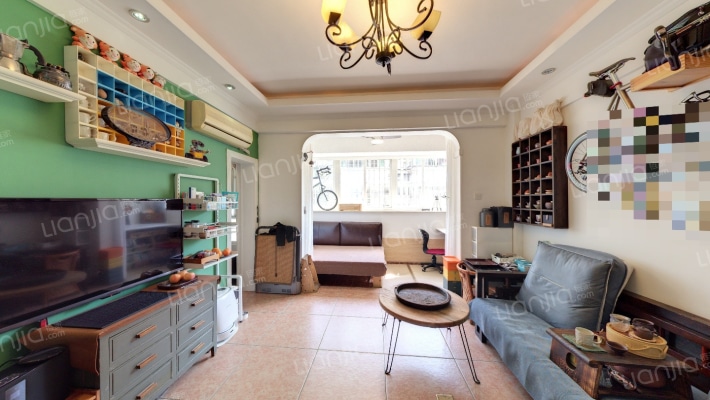 莲坂新村二手房实景图