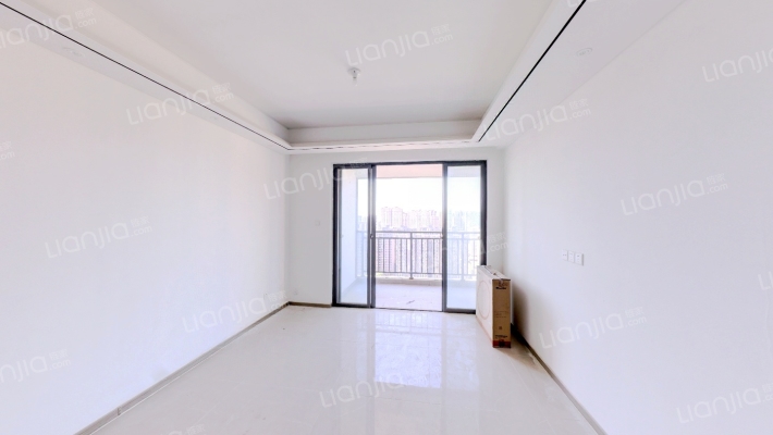 力高君誉滨江二手房实景图