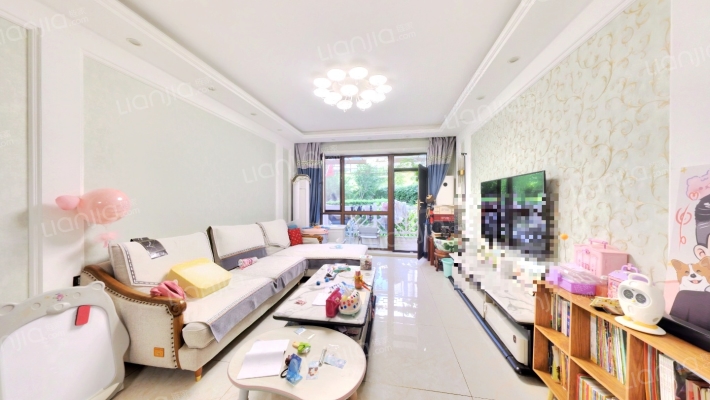 西雅图水岸二手房实景图