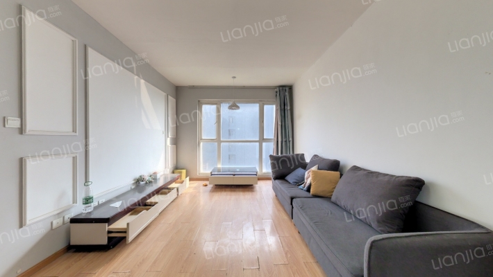 中加水岸二手房实景图