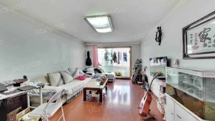 和龙小区二手房实景图