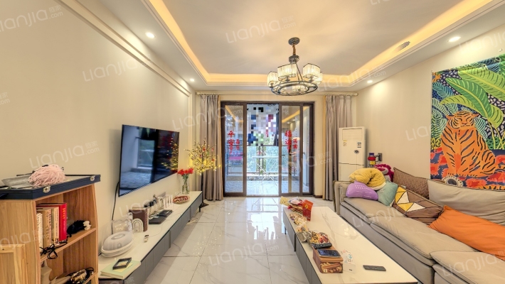 保利观澜一期二手房实景图