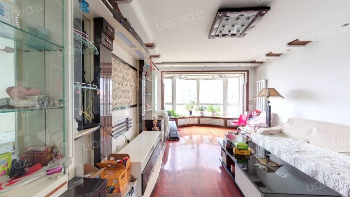 鲲鹏家园二手房实景图