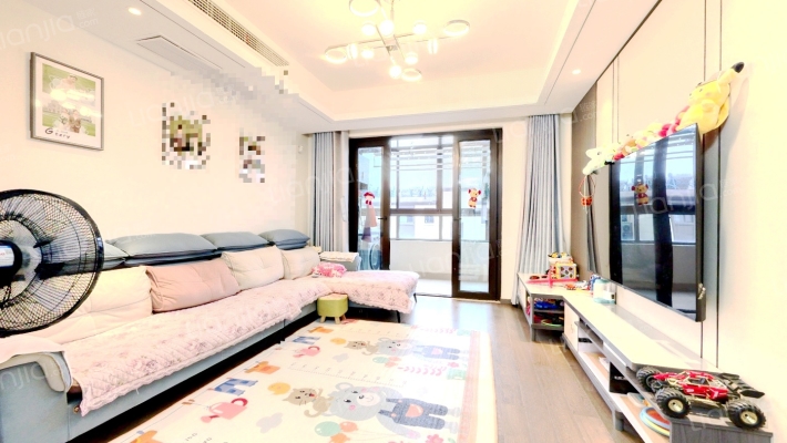 金悦雅苑臻园二手房实景图