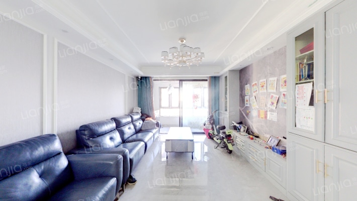 新鸥鹏教育城二期二手房实景图