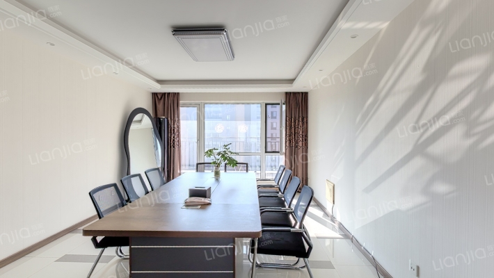 万科紫台二手房实景图