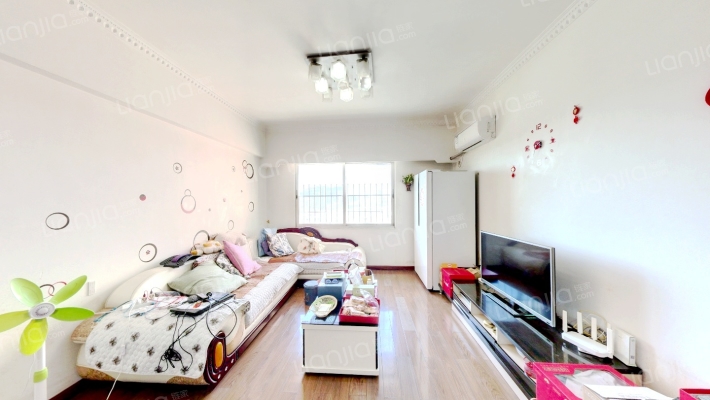 鑫利花园二手房实景图