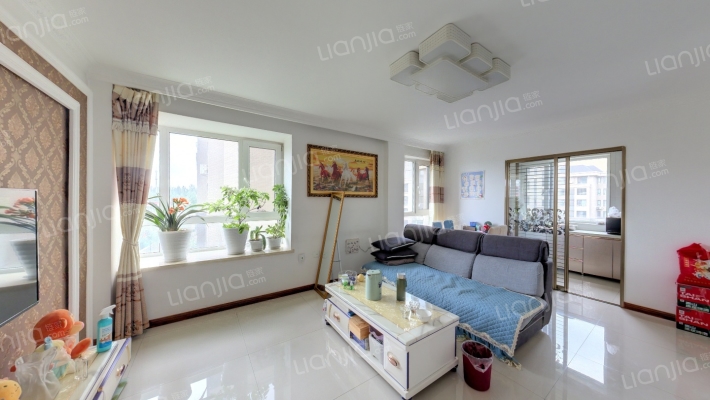 金沙美丽都二手房实景图