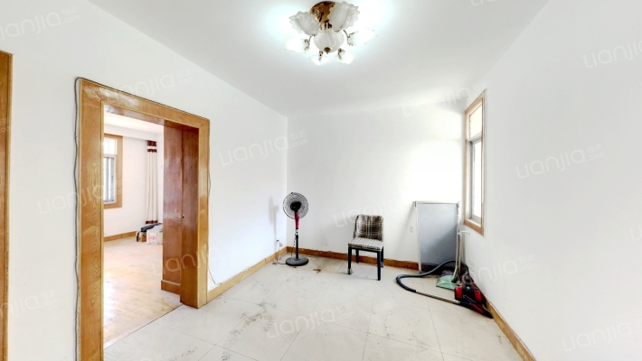 迪迈达小区二手房实景图