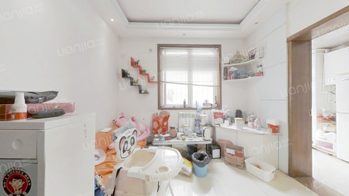 经三路小学家属院二手房实景图