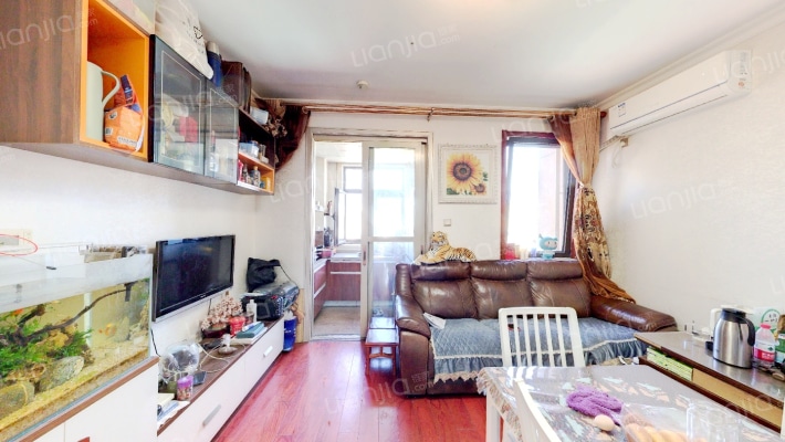 山师北街8号院二手房实景图