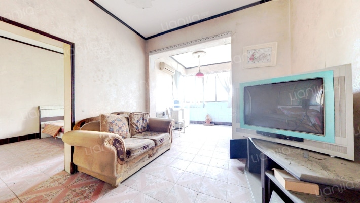 成钢新小区二手房实景图