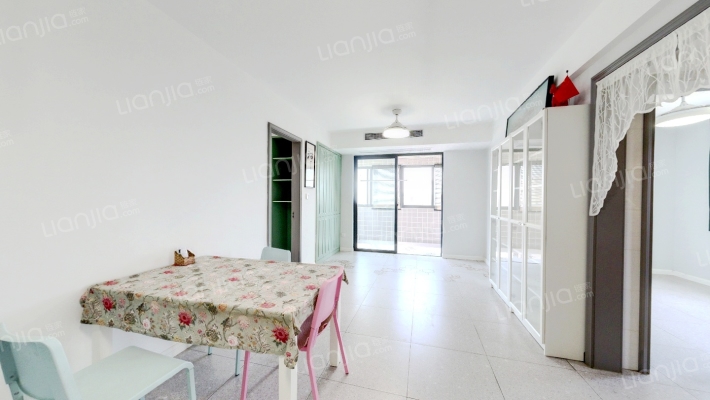 府前佳苑二手房实景图