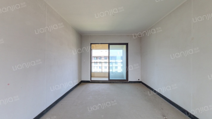 龙湖长滩原麓润园二手房实景图