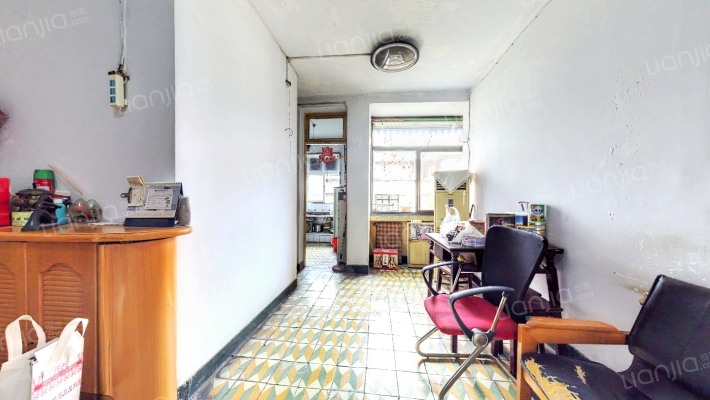 双林中横路49号院二手房实景图