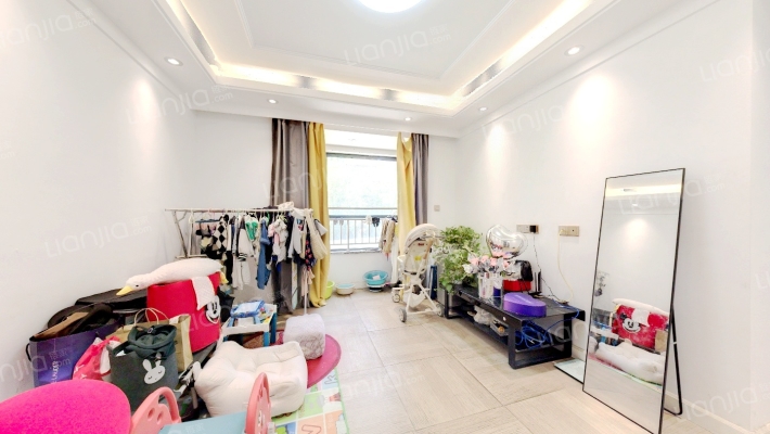 九龙国际二手房实景图