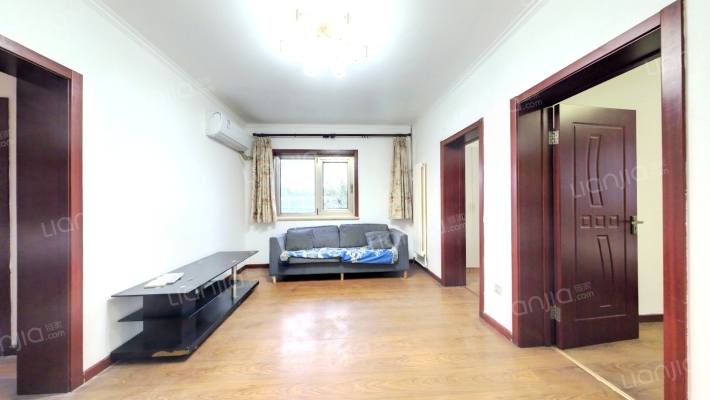 知春路丙18号院二手房实景图