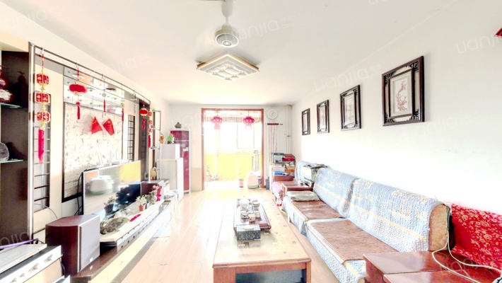 万科新城紫荆苑二手房实景图