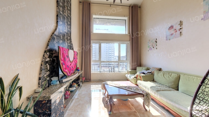 中东凯悦公馆二手房实景图