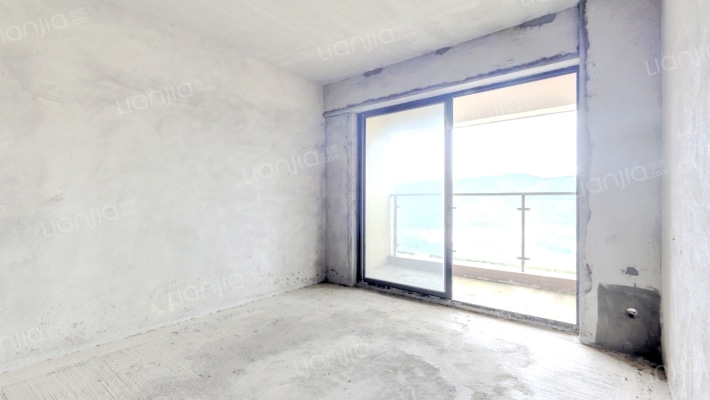 畔山悦海花园二手房实景图