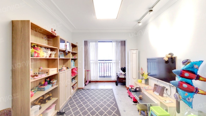 城市经典二手房实景图