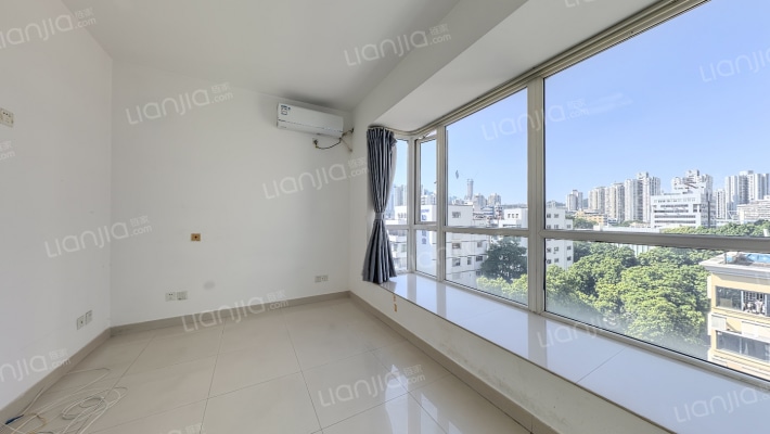 中泰燕南名庭二手房实景图