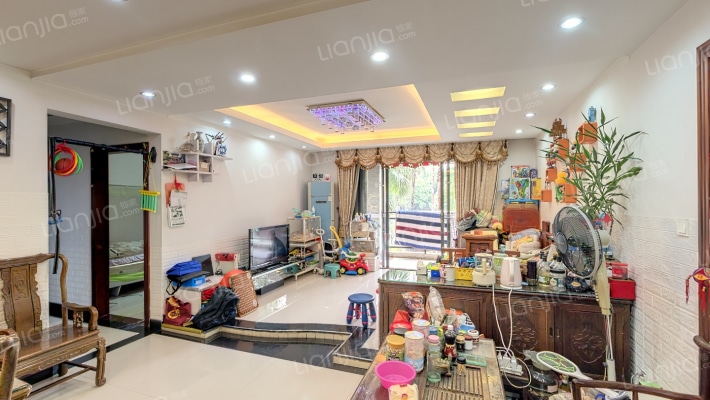 新世纪明上居二手房实景图