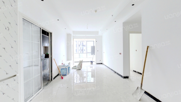 罗宾森广场尚城华府二手房实景图