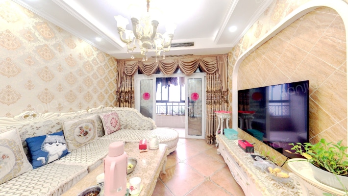 融汇温泉城圣地亚北区二手房实景图