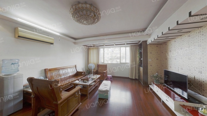 绿茵花园二手房实景图