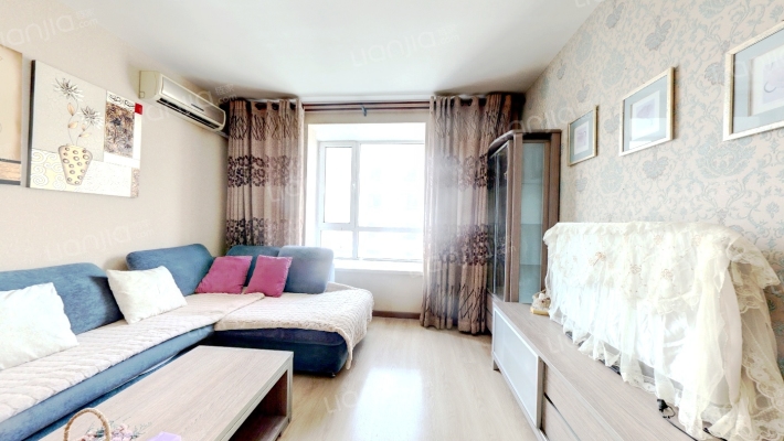 国际城名苑二手房实景图