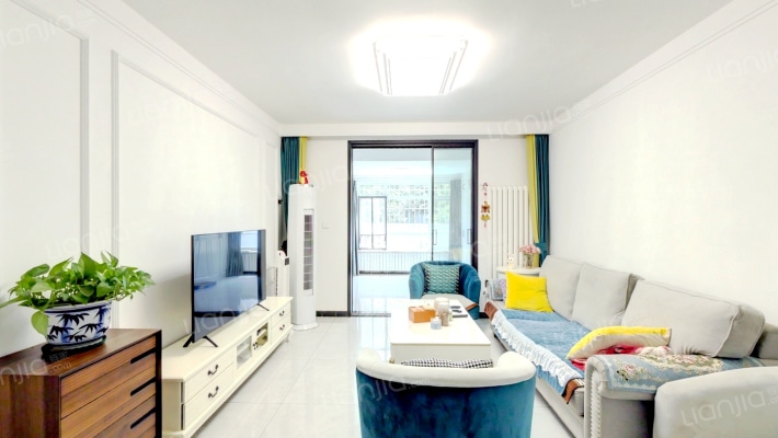 新月家园二手房实景图