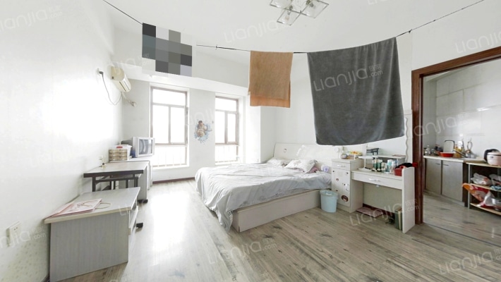 信恒现代城二手房实景图