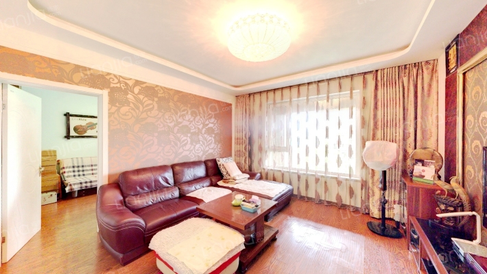 新里摩尔公馆二手房实景图