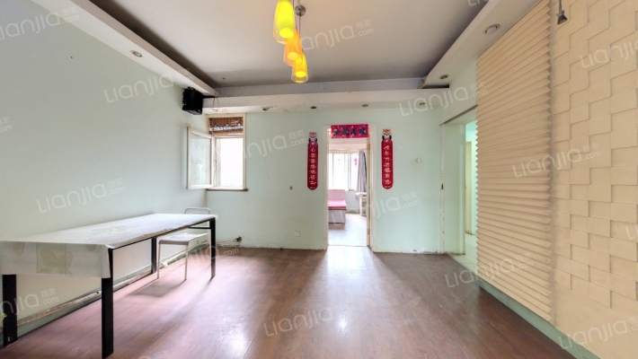 机关小区二手房实景图