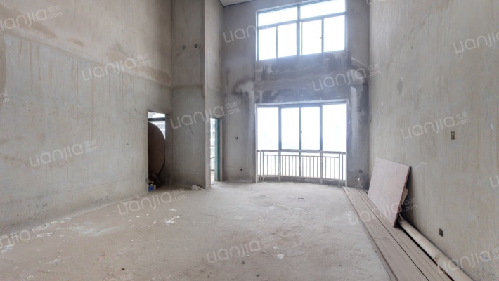 江畔人家二手房实景图