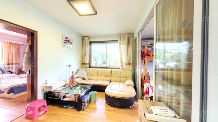 福飞路绿化队单位宿舍二手房实景图