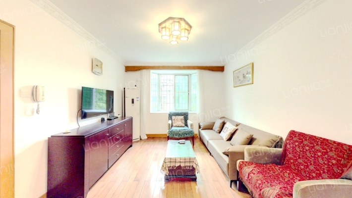 集美中心花园二手房实景图