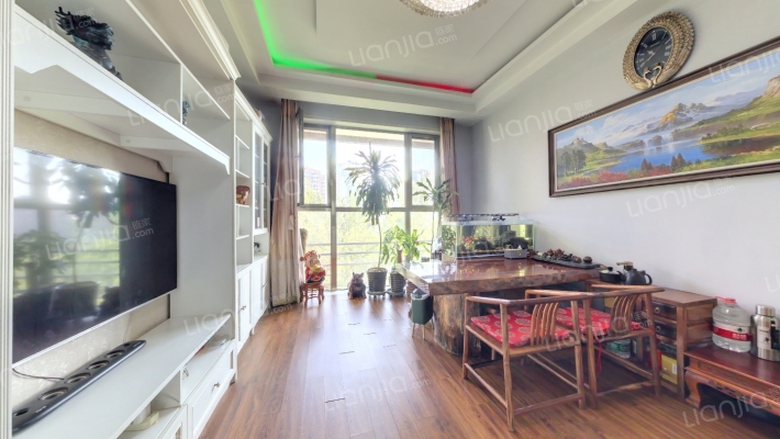 大西洋新城F区二手房实景图