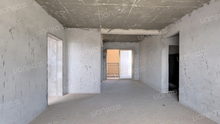 泰美花园二手房实景图