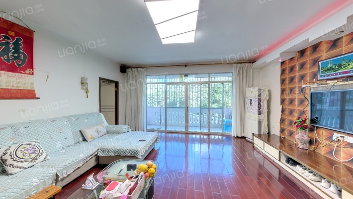 锦江花园一区二手房实景图