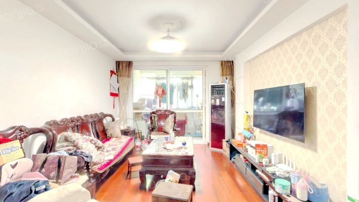 金硕河畔景园南区二手房实景图