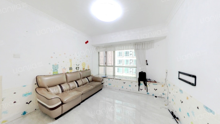 恒宝华庭二手房实景图