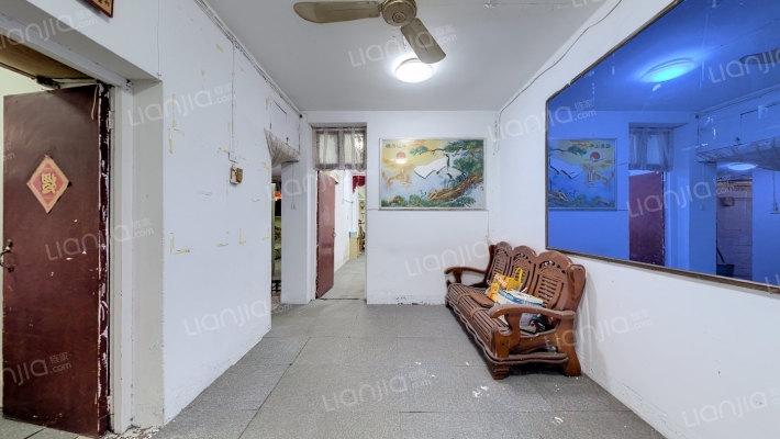 武汉小学单位宿舍二手房实景图