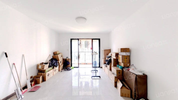 金凤新苑二手房实景图