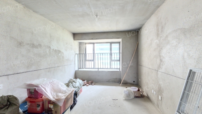 富力东堤湾畔二手房实景图