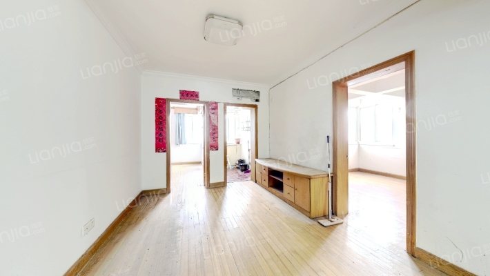 中山北一路805号二手房实景图