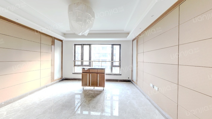 恒大新世界麓院二手房实景图