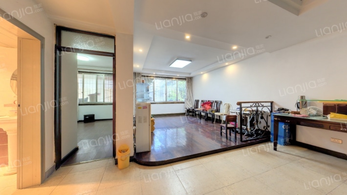 东欣苑二手房实景图