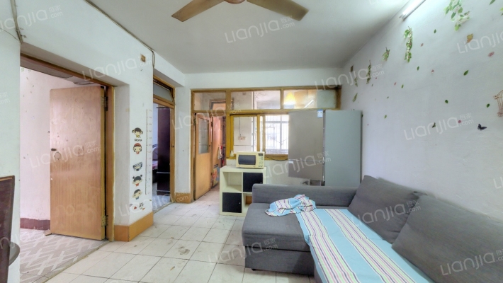 建国村小区二手房实景图